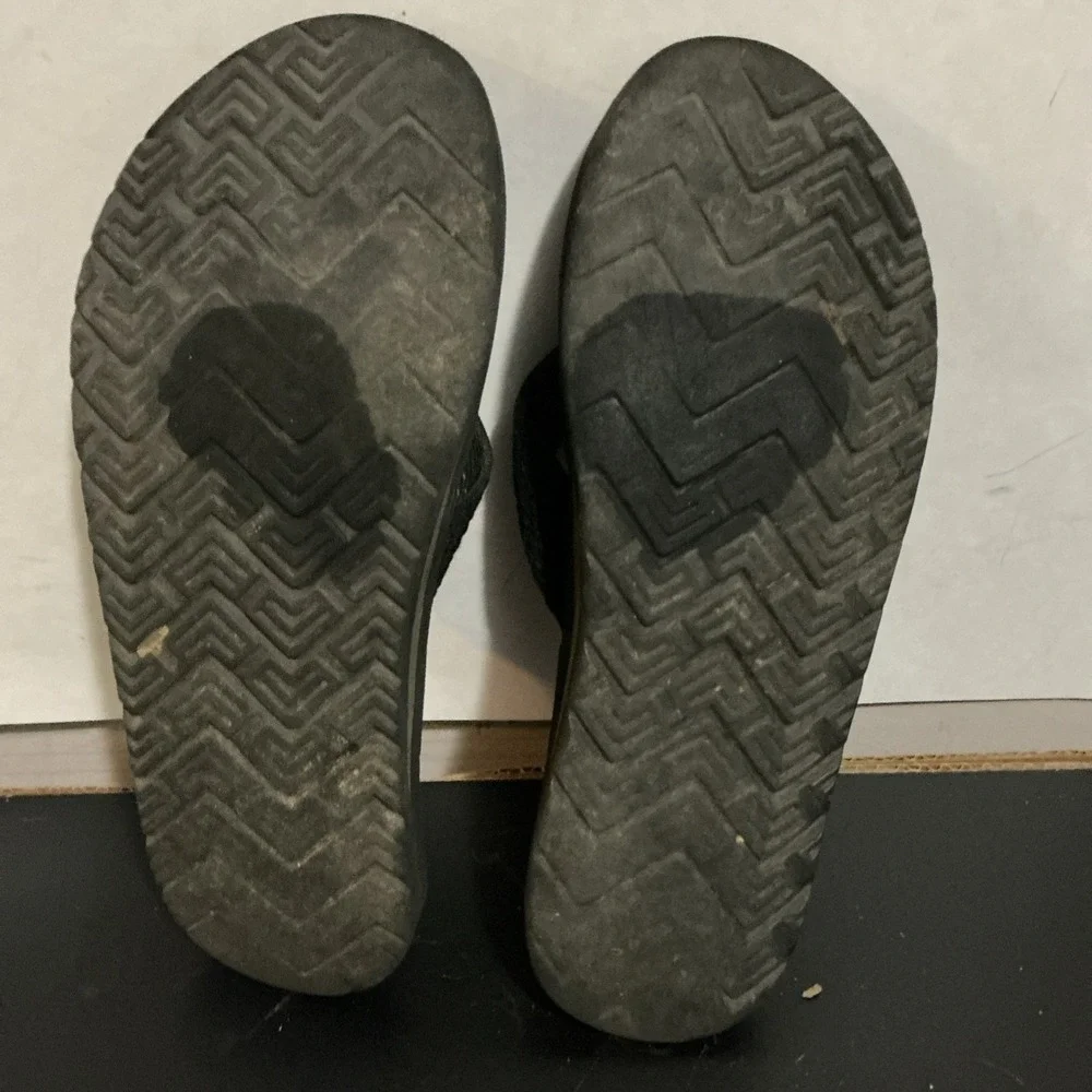 Teva Men's Mush ii BKBL Black Lightweight thong Flip Flop Sandals Size 8